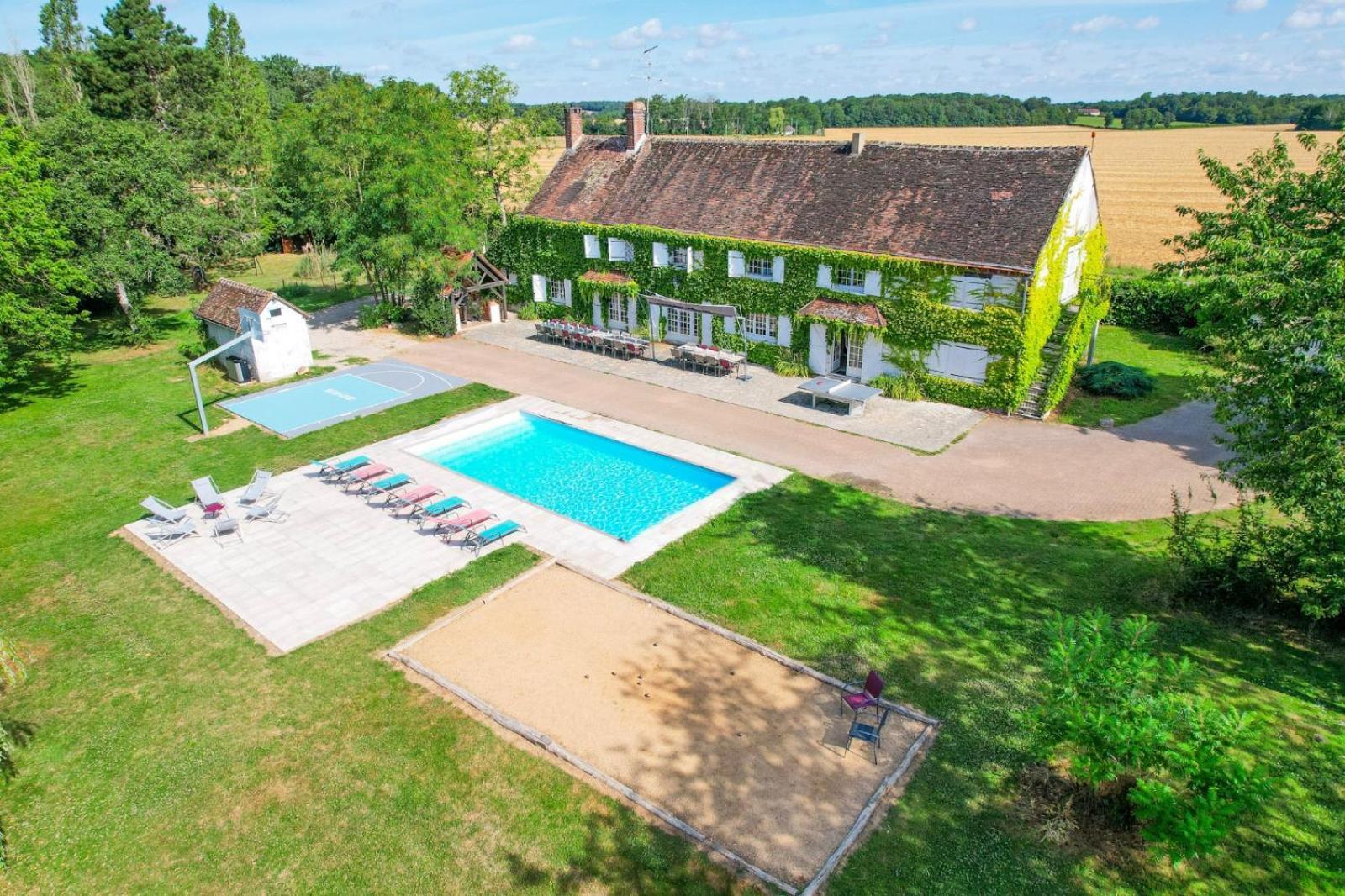 Crazy Villa Etisseaux 45 - Heated Pool - Volley Court - 1H30 Paris - 45P Saint-Maurice-sur-Aveyron Exteriér fotografie